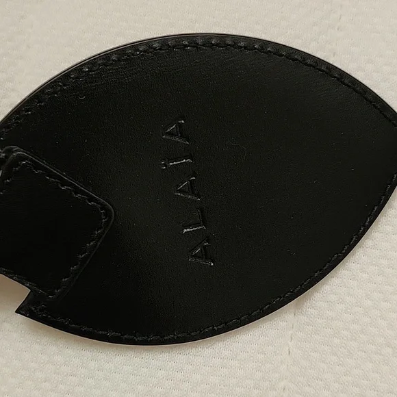 Alaia rose marie - Picture 3 of 11